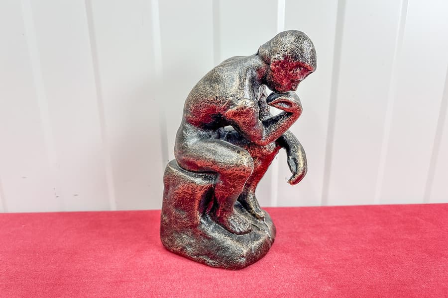 Gusseiserne Skulptur \Denker\ nach Rodin
